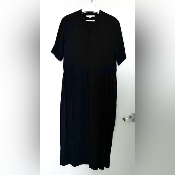 Uniqlo Dresses & Skirts - UNIQLO x Ines de La Fressange Black Midi Dress Size S ( Fits S/M)
